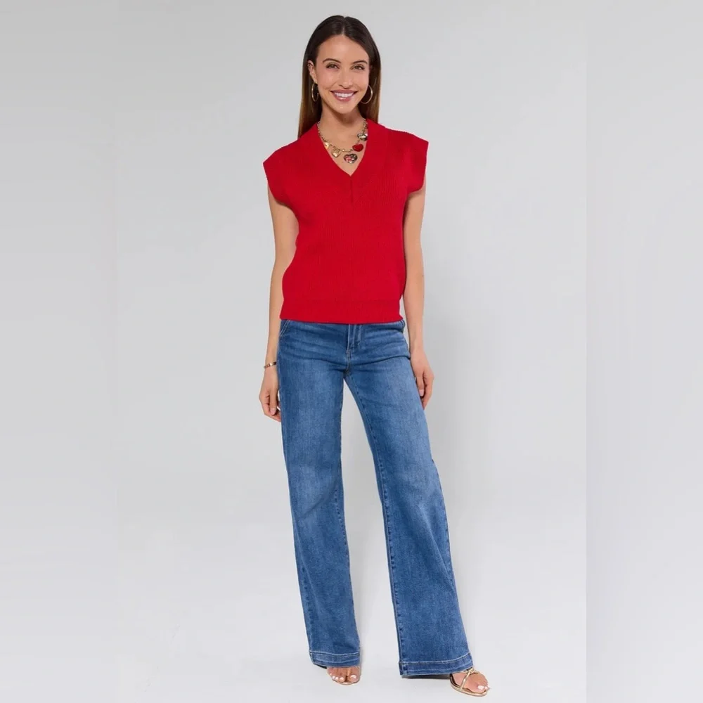 Avara Nicolette Red Knit Sweater Vest | Size M | NWT - Picture 3 of 9